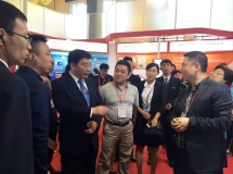 工信部苗圩部長盛贊長亮科技自主研發(fā)產品